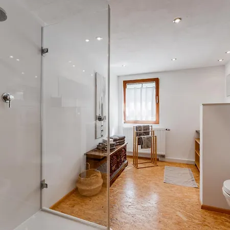 Apartmán Wiesengruen - Uriger Huettenstil *